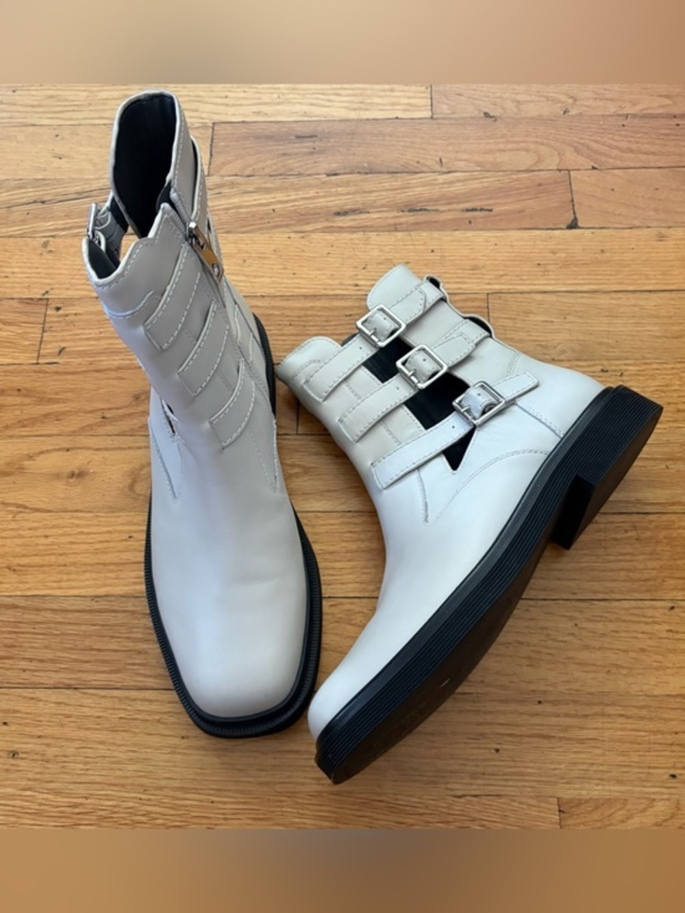 Franco Sarto Argo Leather Buckle Cutout Boots Size 10